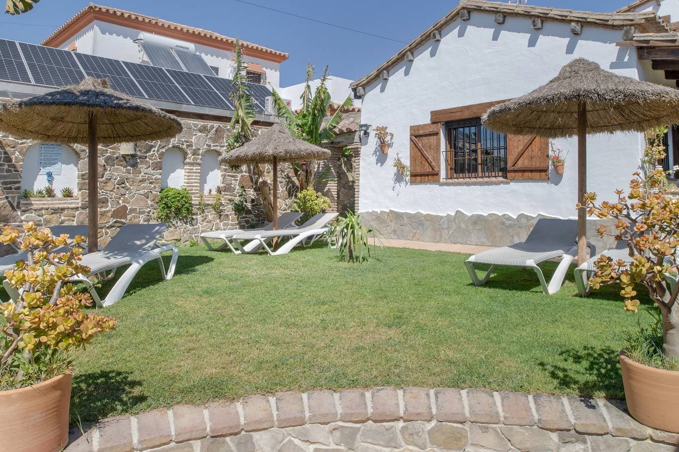 Foto 11 von 31: Apartamento El Cortijo 1: Pool, Terrasse und Klimaanlage in Conil de la Frontera