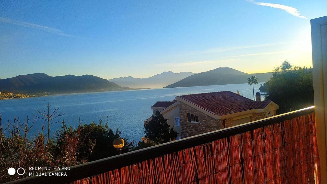 Foto 3 von 22: Studio Apartment with Sea View