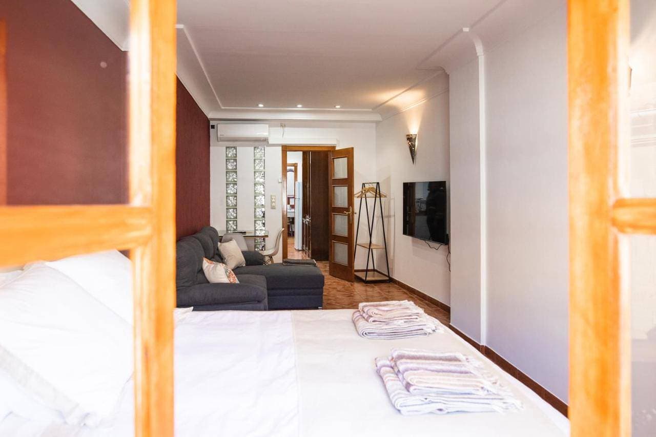 Foto 4 von 19: One-Bedroom Apartment