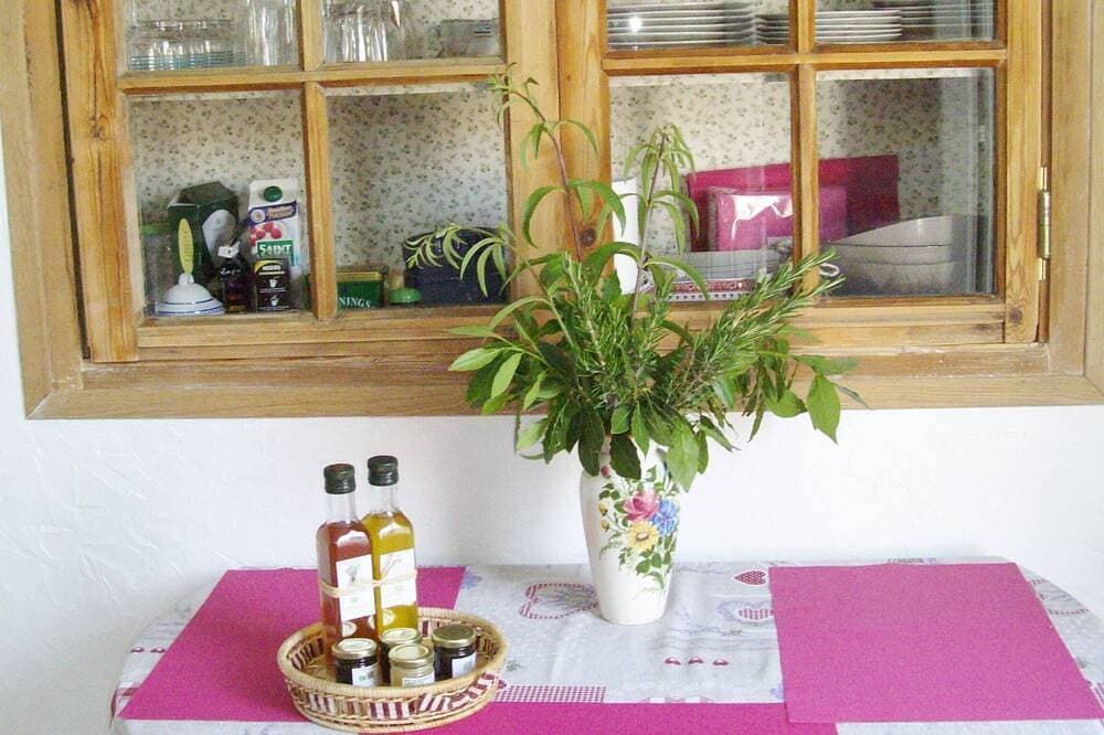 Foto 8 von 19: Charmantes Studio mit privatem Garten