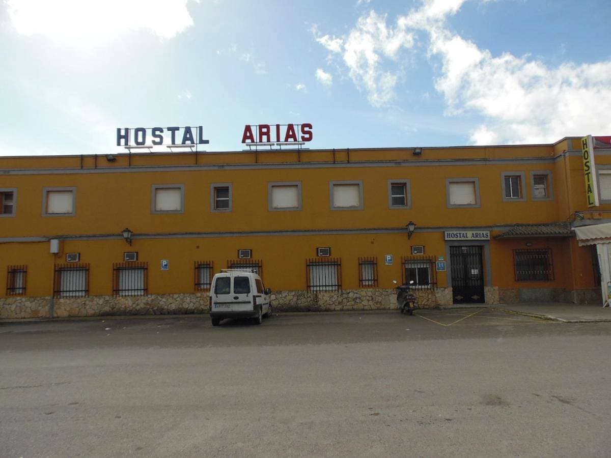 Hostal Arias 1