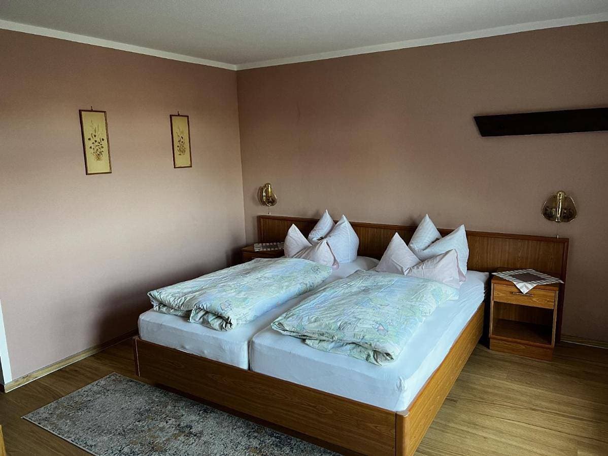 Foto 4 von 7: Budget Double Room