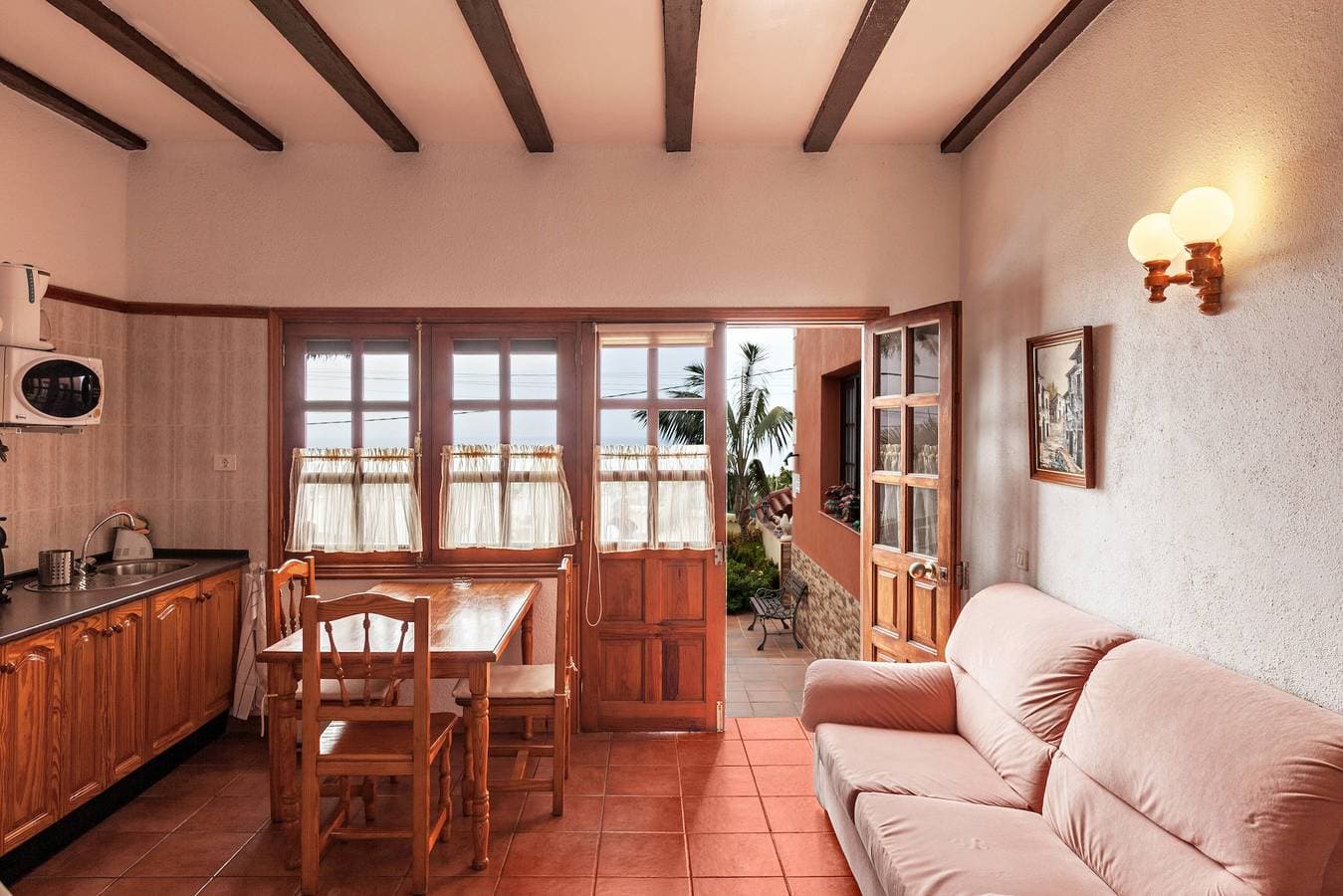 Foto 4 von 20: Ferienwohnung 'Casa Victor - Apartment 3' mit Meerblick, Pool und WLAN