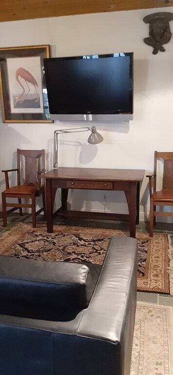 Foto 8 von 13: Ruhiges Garten-Retreat in der Innenstadt von Orlando - Private Wohnung, Gemeinschaftspool und Terrasse