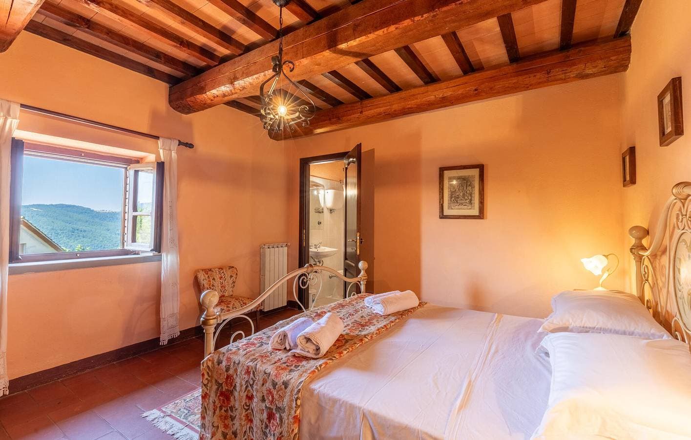Foto 8 von 40: Gemütliche Wohnung mit Pool & Garten, 1km zum Monte Santa Maria Tiberina
