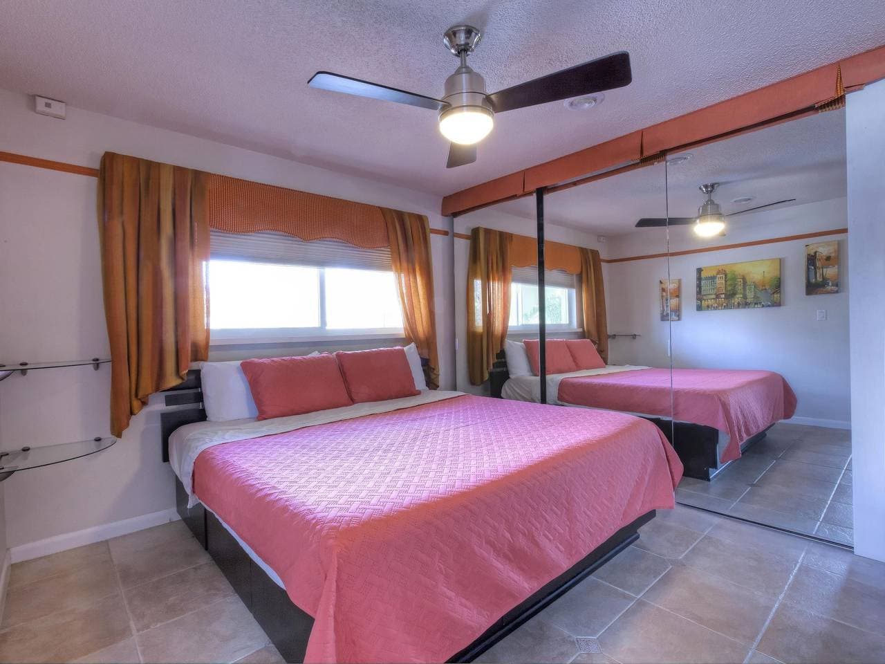 Foto 11 von 24: Casa Isabella im Herzen von Pompano Beach