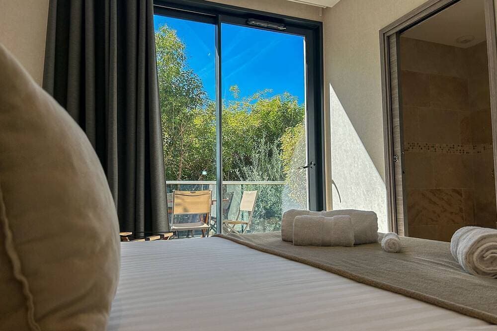 Foto 6 von 30: Apartment-Suite-Premium business-Veranda-Eigenes Badezimmer