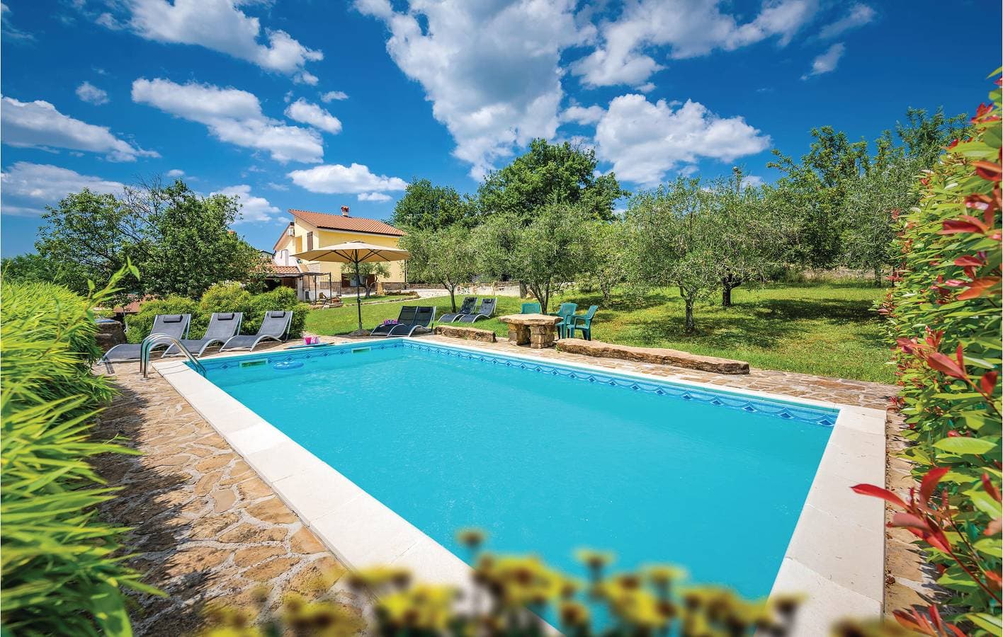 Gemütliche Ferienwohnung mit Terrasse in der Nähe von Grožnjan und der Taverna Bastia 1
