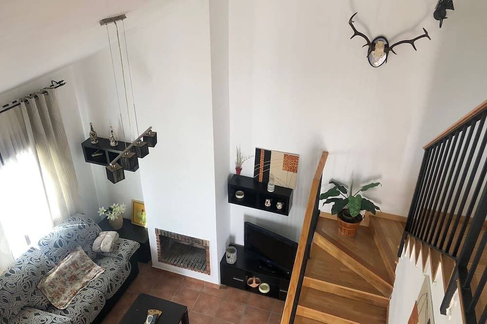 Haus in der Sierra Norte de Sevilla mit privatem Pool 1