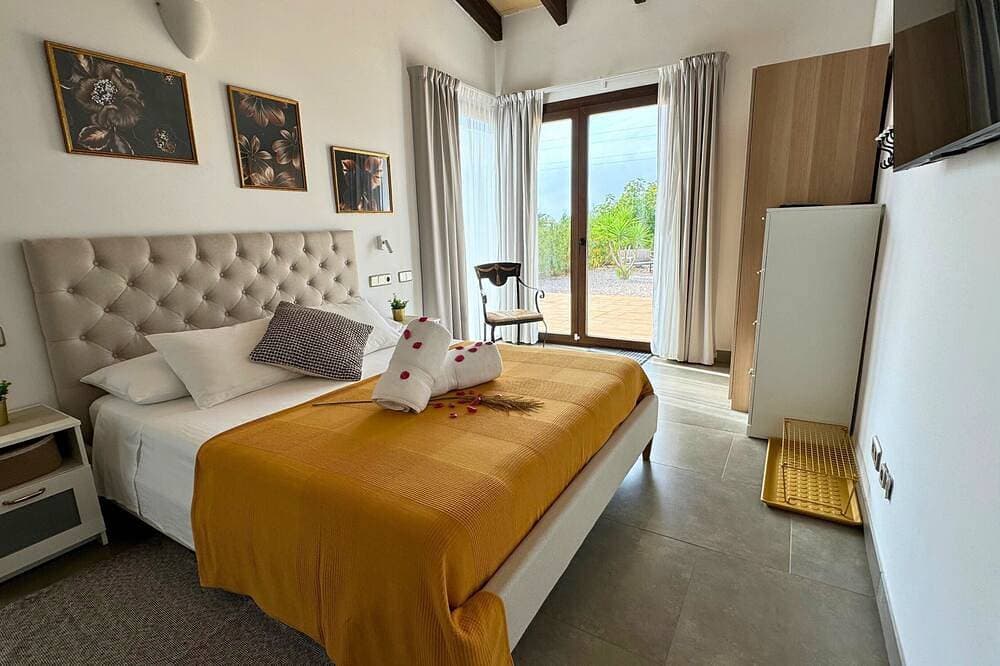 Foto 5 von 30: Villa Nimaf in Marratxí mit Pool und Garten