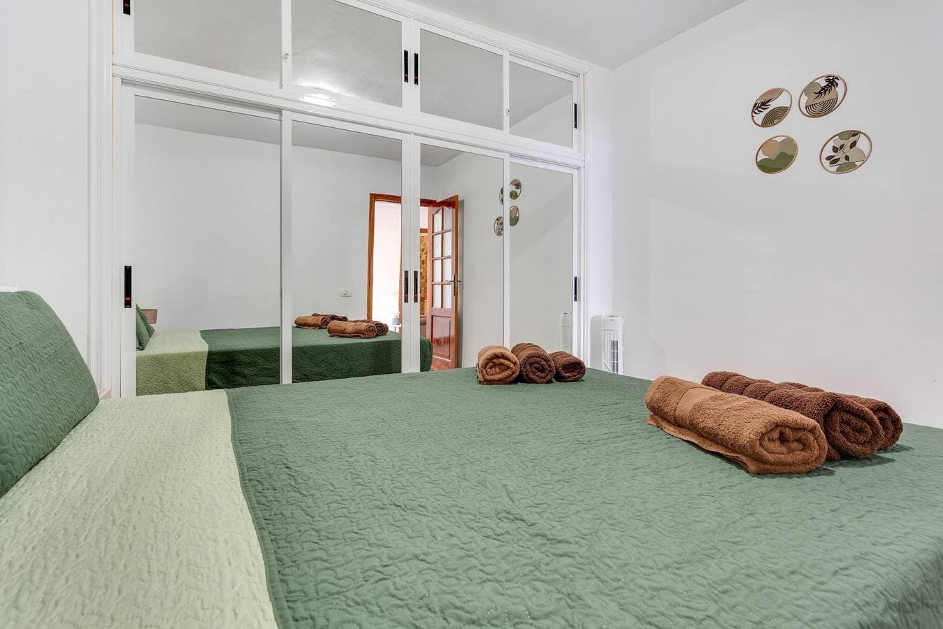 Foto 10 von 28: Ferienwohnung 'Golden Sunset' mit Meerblick, privater Terrasse und WLAN