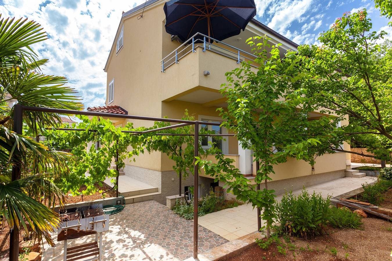 Foto 11 von 26: Extra geräumiges Vier-Sterne-Apartment für 4-6 Personen in Malinska