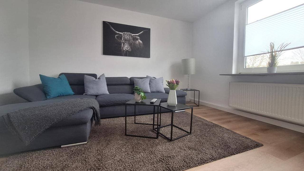 Foto 12 von 16: Two-Bedroom Apartment with Balcony
