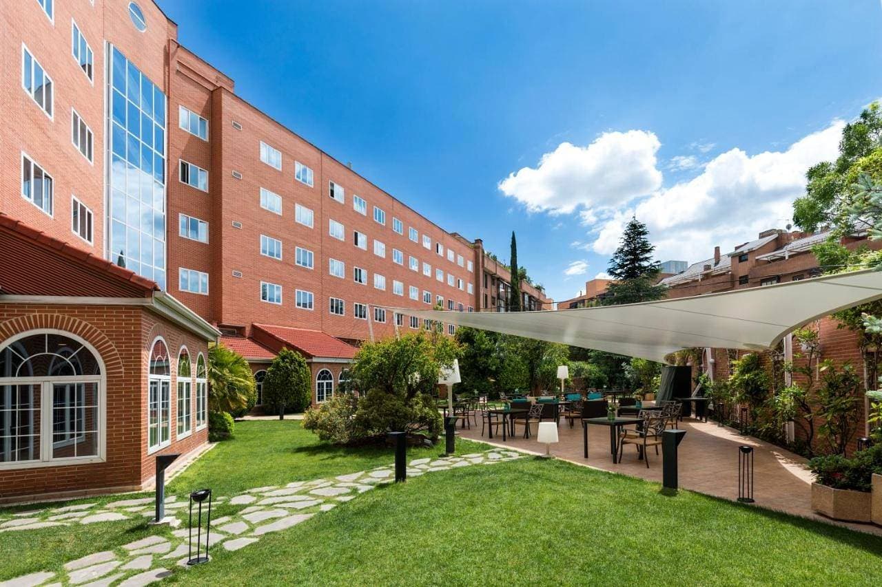 Foto 10 von 50: Hotel für 2 Personen mit Garten