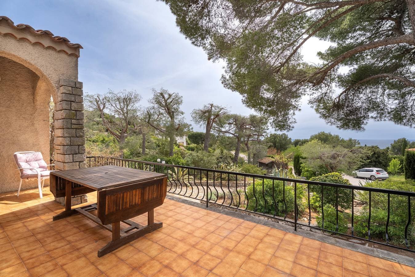 Foto 2 von 44: Villa „Les Aloès“ – Oase der Ruhe in Saint-Cyr-sur-Mer mit Gemeinschaftspool und WLAN
