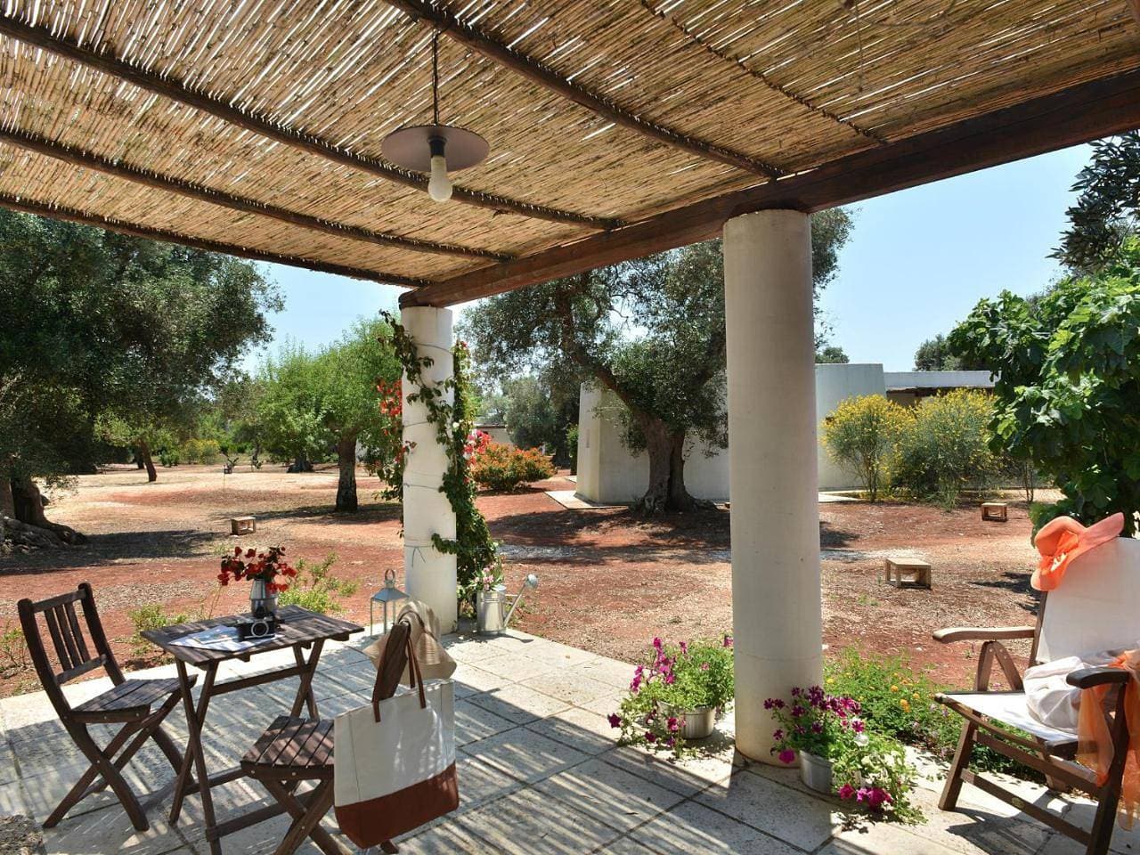 Foto 7 von 9: Large Double Room with Patio