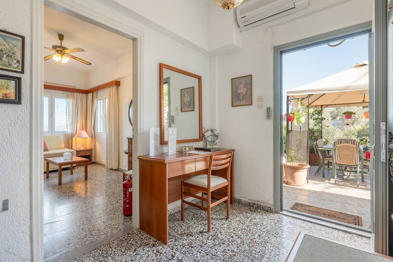Foto 3 von 23: Villa Amalia 1 – Herrlicher Blick auf den Golf von Mirabello