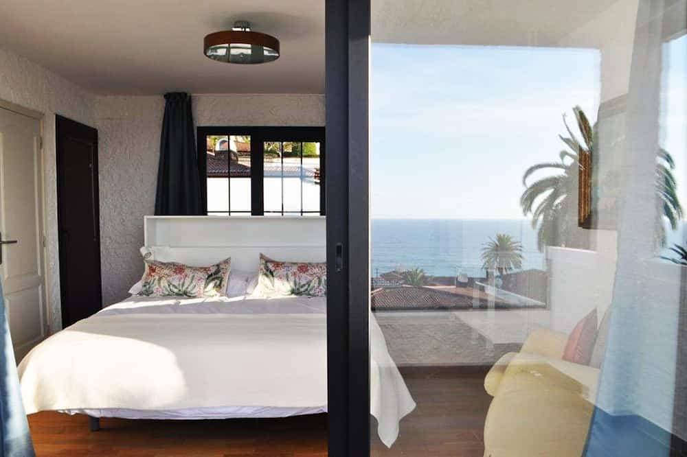 Foto 7 von 30: Sehr Küste \"Villa Romántica\"-Privater Pool, 4 Schlafzimmer, Grill, Meer View