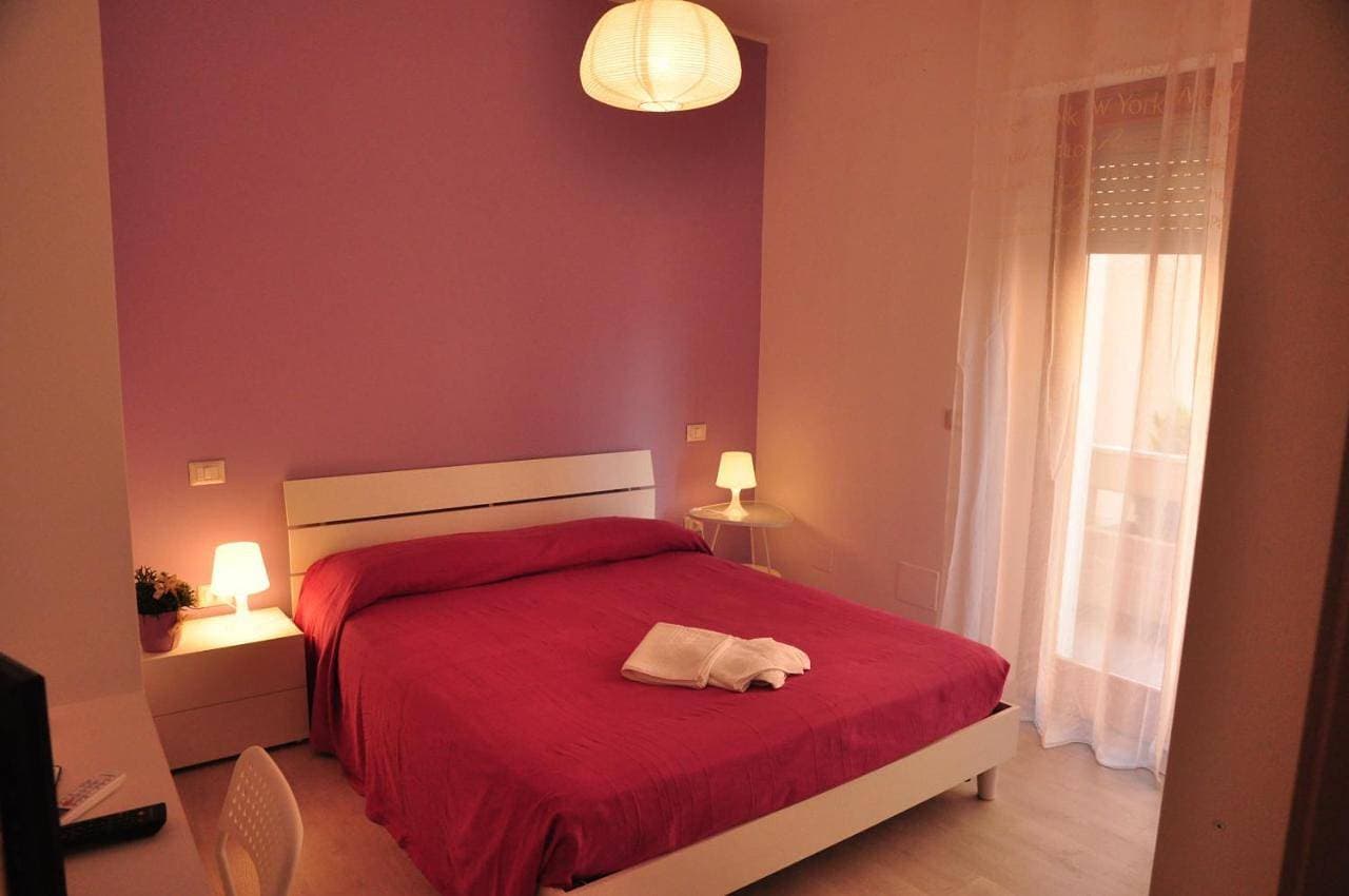 Foto 6 von 14: Double Room with Private Bathroom
