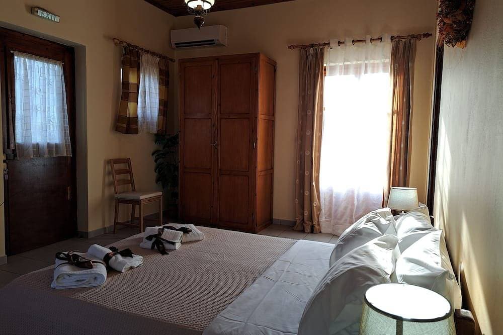Foto 2 von 30: Comfortable Wohnung im ersten Stock mit wunderschönen Berg und Meeresblick