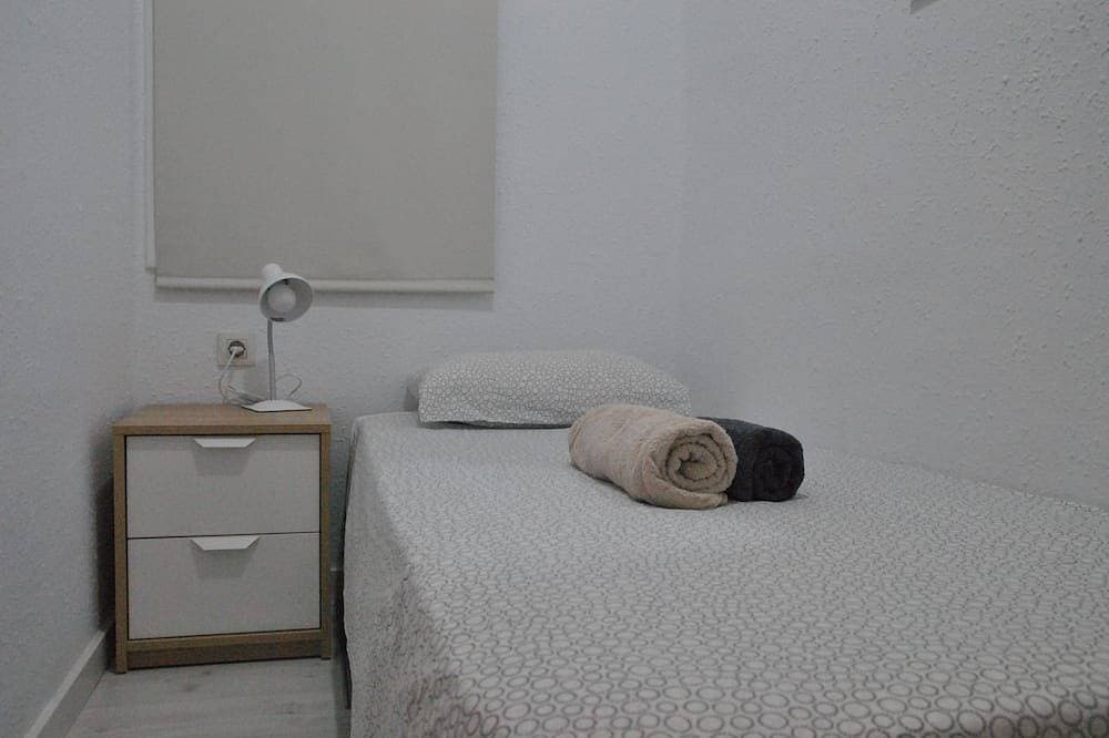 Foto 4 von 27: Ruhige Wohnung im Eixample: Heiligen Familie. Free WIFI