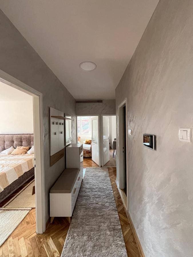 Foto 5 von 24: Two-Bedroom Apartment