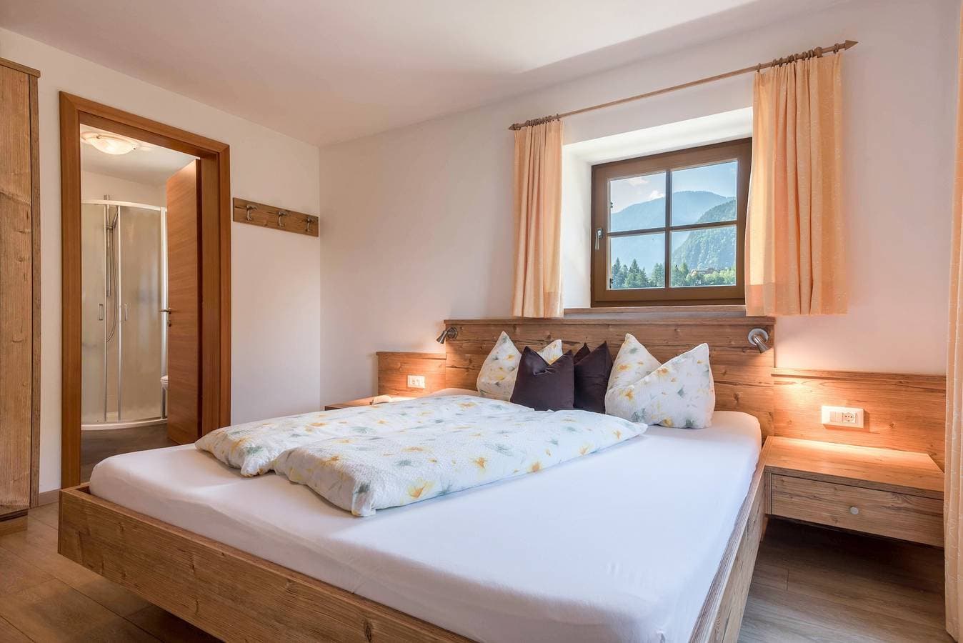 Foto 6 von 33: Ferienwohnung "Unterspisserhof App Sonnenblume" mit Bergblick, Garten und WLAN