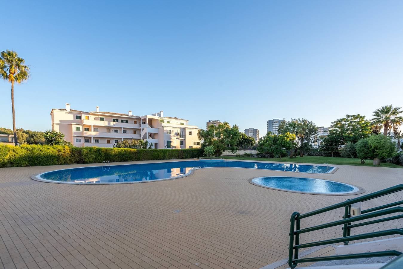 Foto 4 von 27: Ferienwohnung 'Alvor Beach Front Line Bay' mit Meerblick, Wi-Fi und Klimaanlage