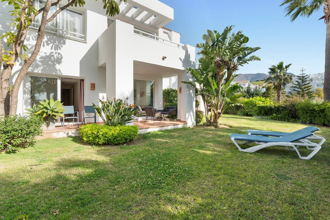 Foto 5 von 32: 21. Apartment with garden in Alcazaba Lagoon Casar