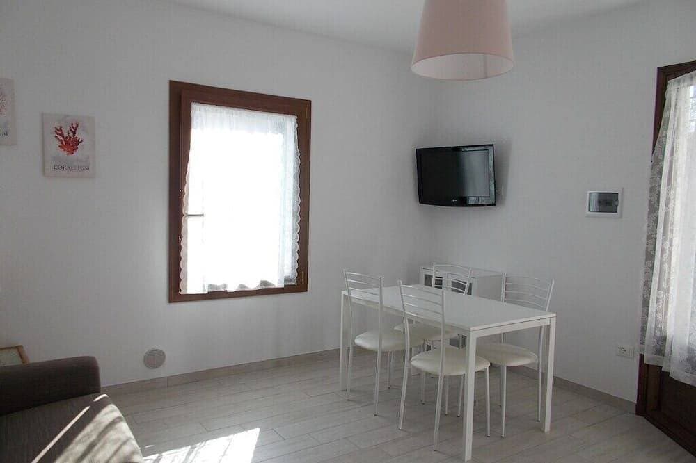 Foto 11 von 30: Simone and Simona apartment, relaxation at Lake Garda