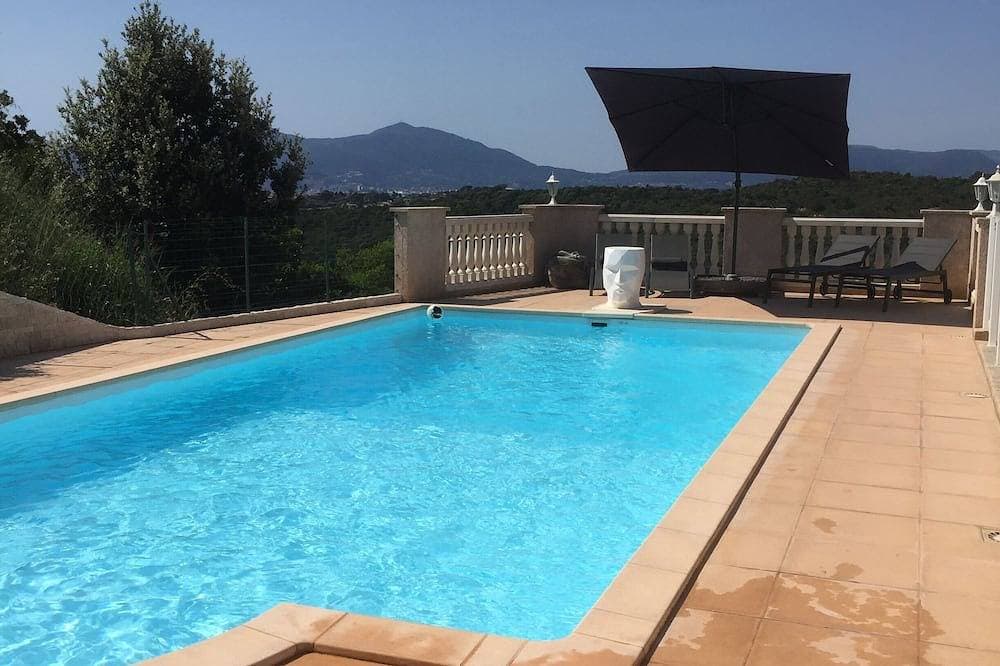 Porticcio, 2-bedroom apartment, 68 m², air-conditioned, ground floor with garden, pool, 120 m² terra... 1