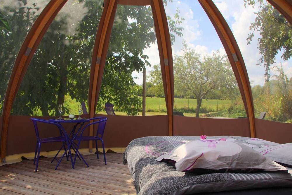 Foto 9 von 27: Gästezimmer „Bulle des Châteaux“ mit WLAN und Pool