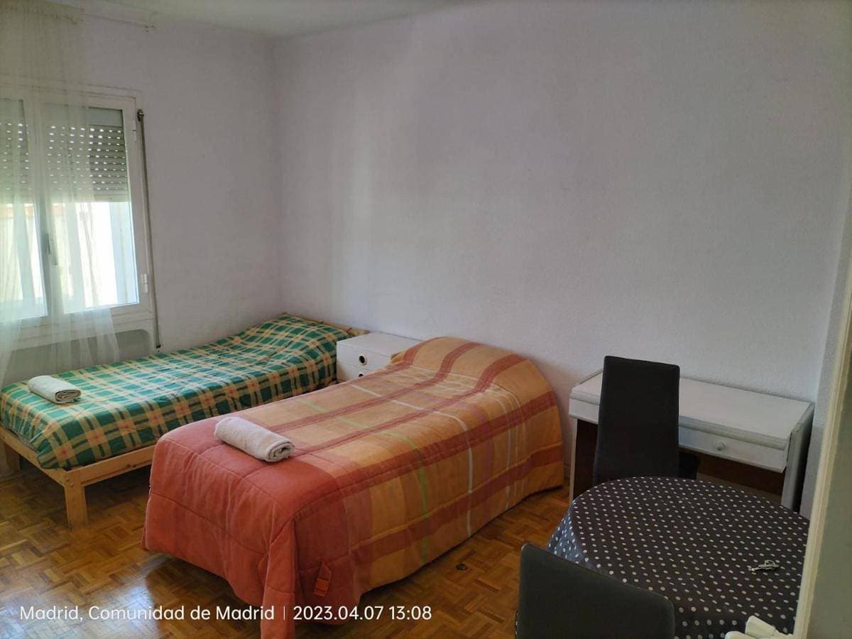 Piso 4 dorms sin salon 1 baño 1 Cocina Zona PioXII Colombia 1