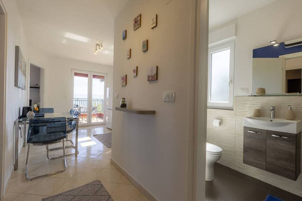 Foto 4 von 17: Apartment mit wunderschönem Meerblick nur 5 Minuten vom Strand entfernt