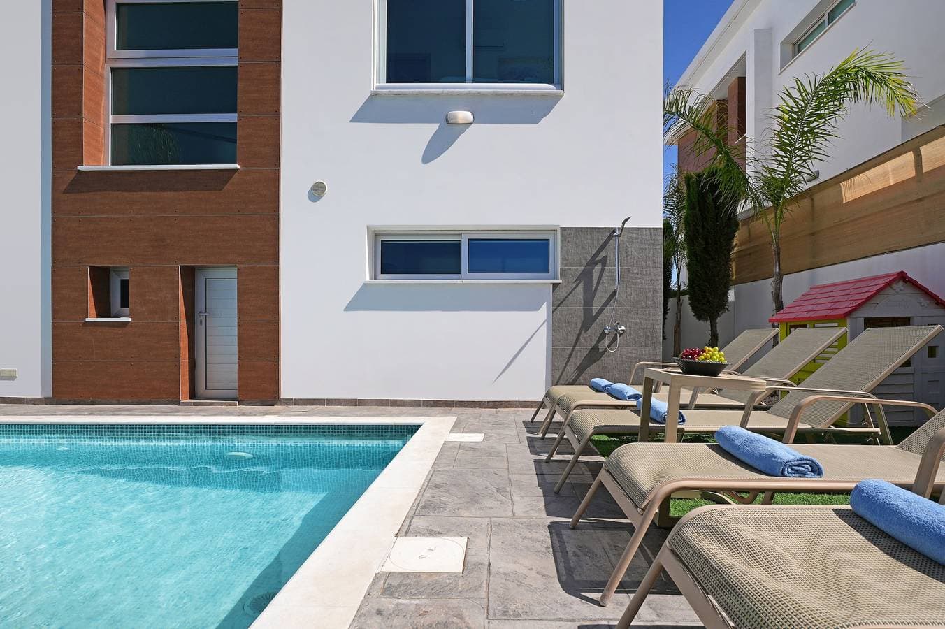 Foto 7 von 40: Villa für 6 Personen mit Garten