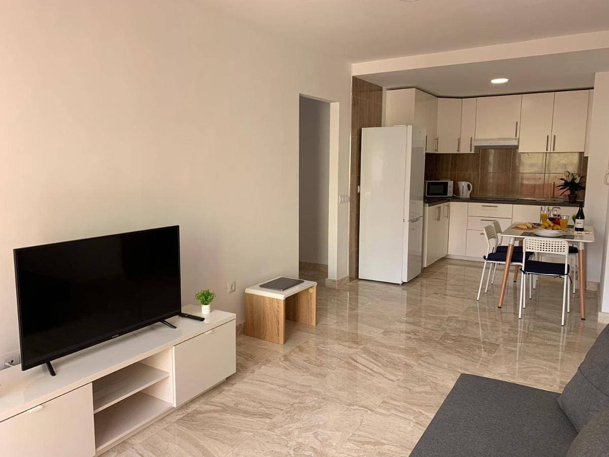 Foto 5 von 44: One-Bedroom Apartment