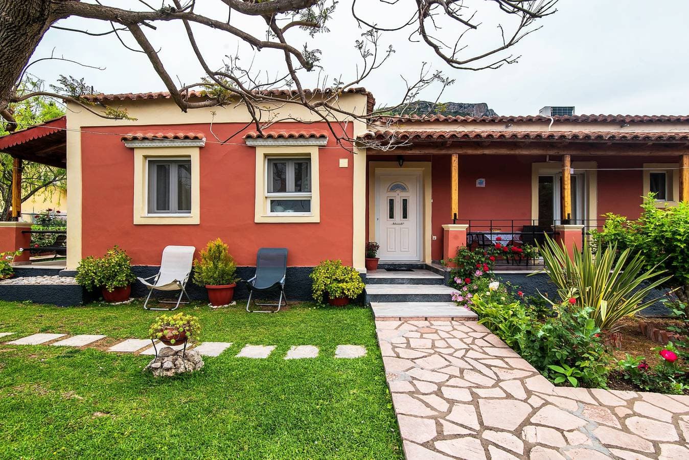 Foto 5 von 27: Einzimmerapartment "Bozikis" mit WLAN, Garten und Balkon