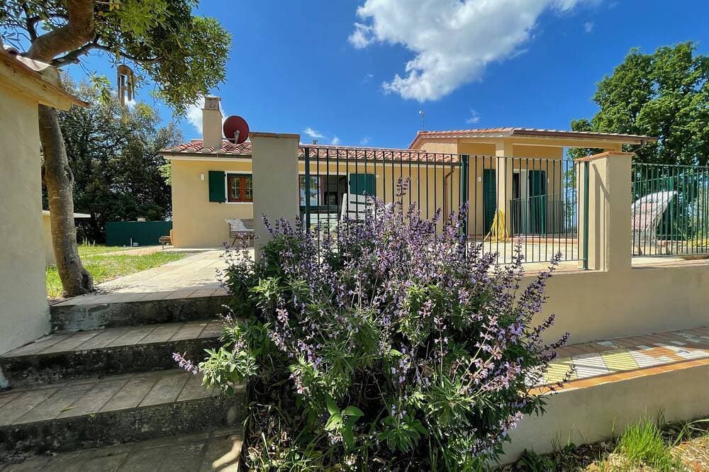 Einzelhaus mit Meerblick, Wlan, Terrasse, Klimaanlage, absolute Privatspaere 1