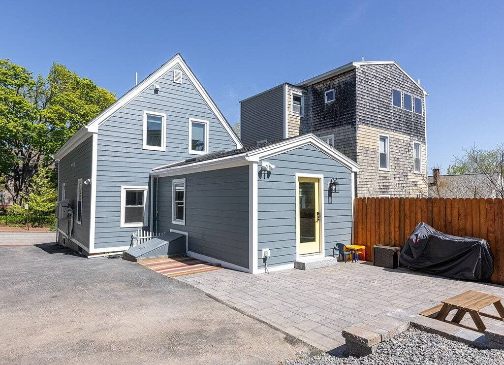 Foto 8 von 38: Brandneues Einfamilienhaus Munjoy Hill