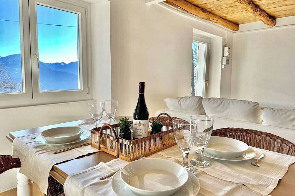 Foto 10 von 30: Bergoase Ferienhaus Argentina mit Seeblick
