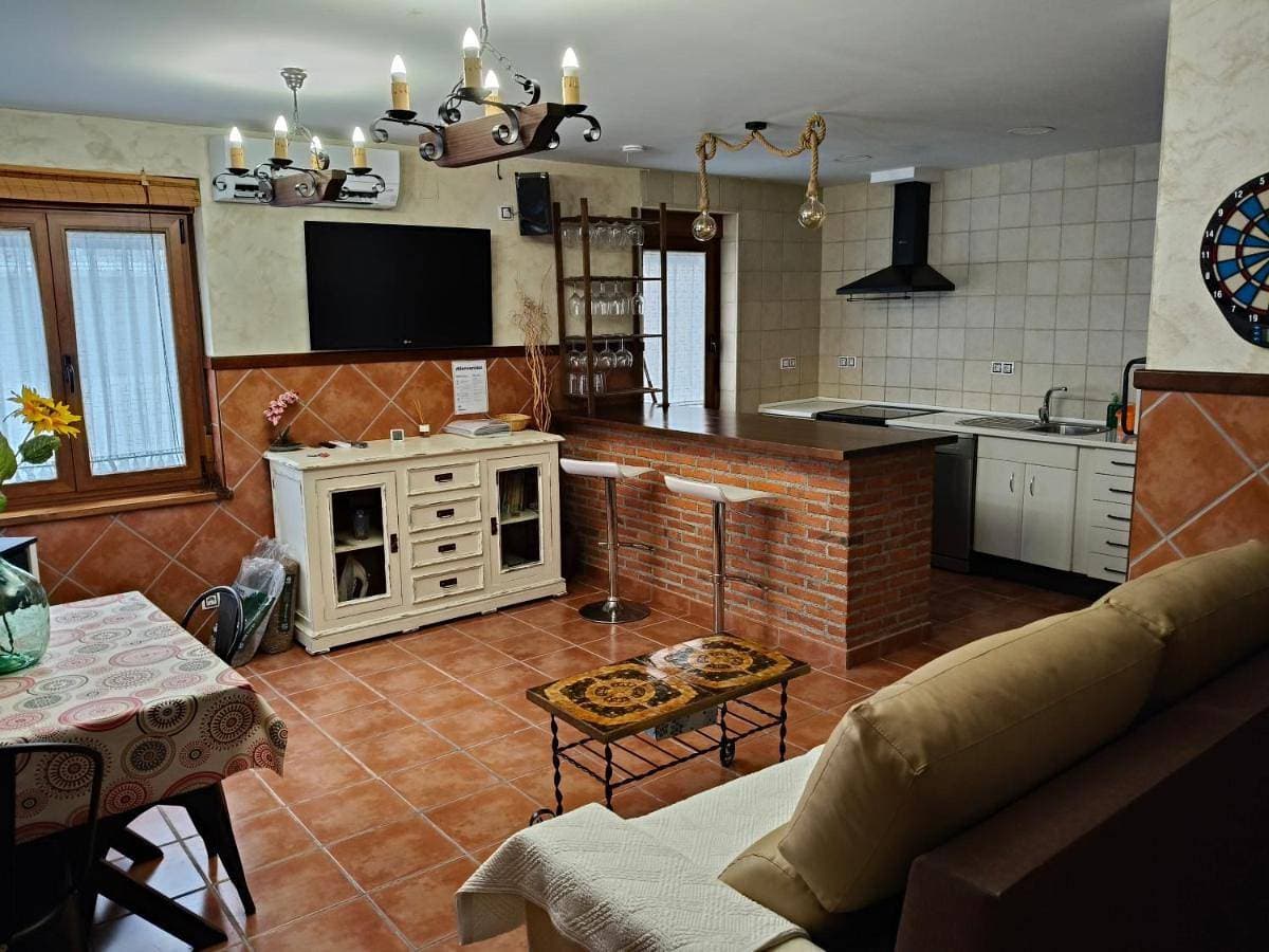 Foto 4 von 24: One-Bedroom Apartment