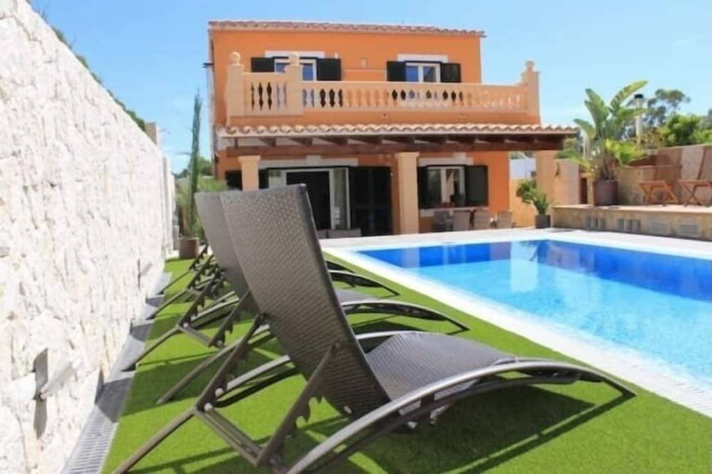 Villas2meet Es Tamarell 1