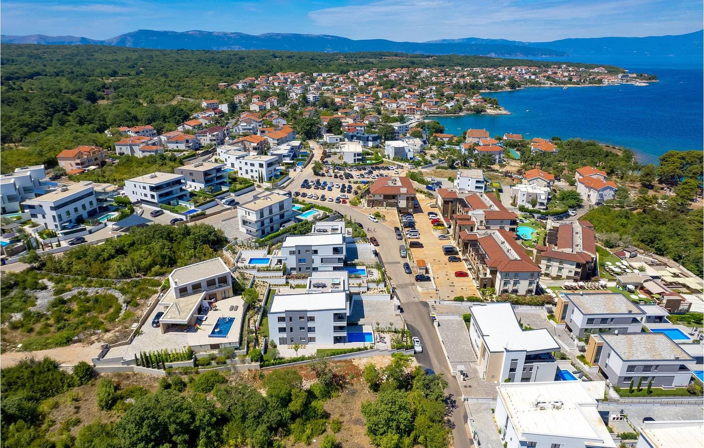 Foto 8 von 35: Stilvolle 2-Zimmer-Wohnung mit Meerblick, Terrasse und Parkplatz, 2 km vom FKK-Strand Porat entfernt
