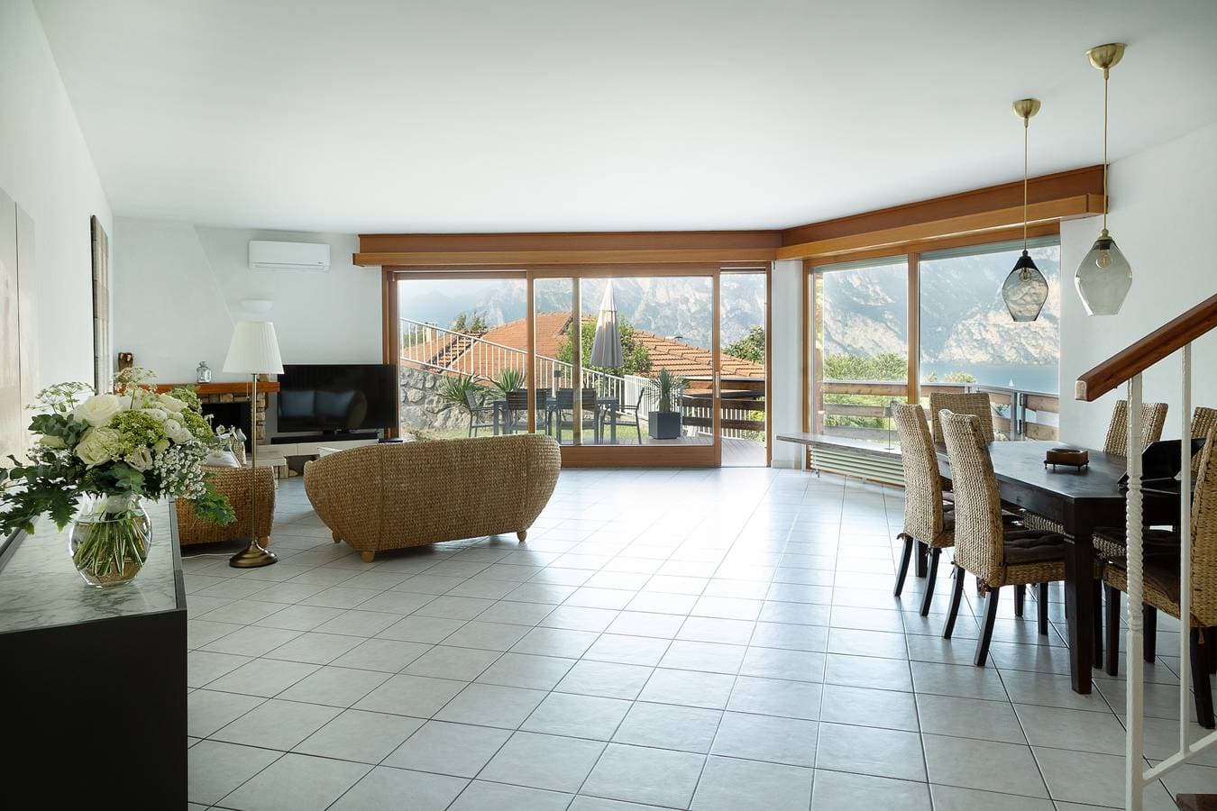 Foto 4 von 42: Appartamento Panorama „Il Palcoscenico del Garda: Exklusive Residenz (180 m²)“