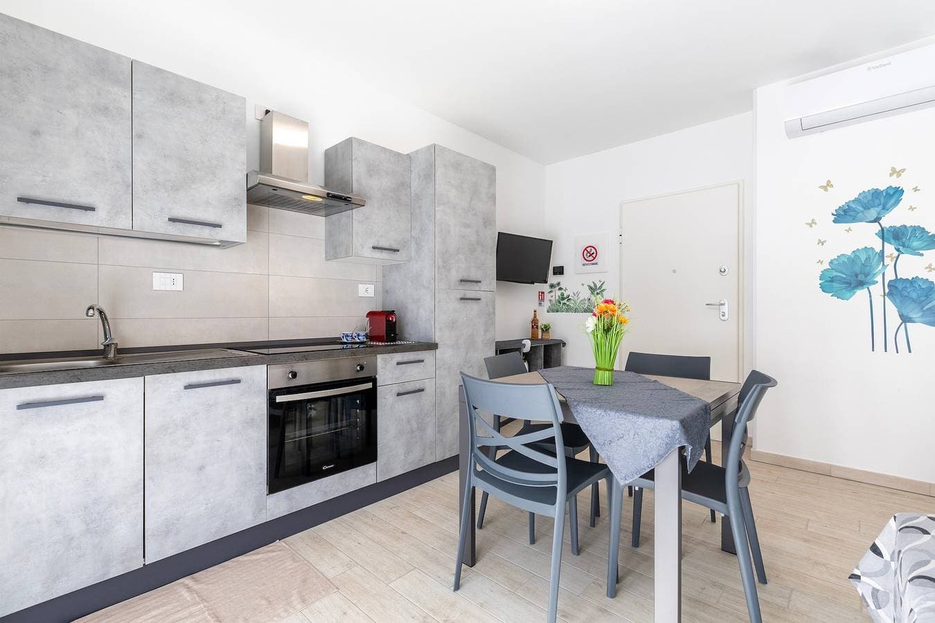 Foto 7 von 29: Apartment 'Brisa Blanca- Alghero' mit privater Terrasse, WLAN und Klimaanlage