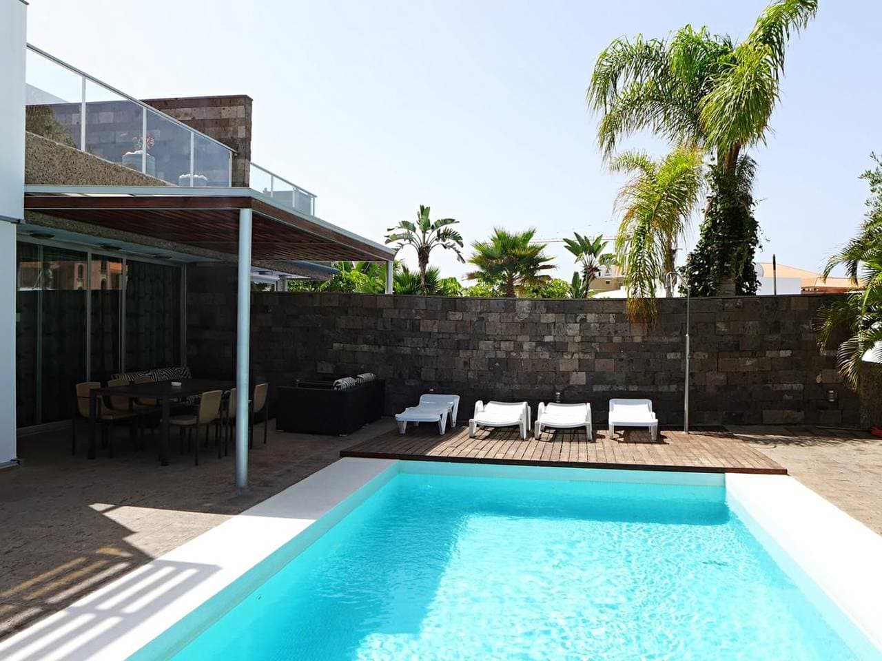 Foto 6 von 25: Luxusvilla in El Duque mit beheiztem Privatpool