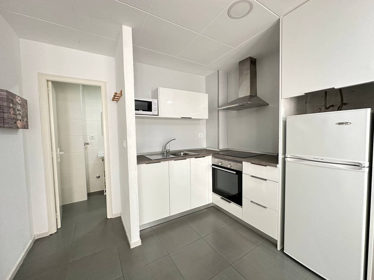 Foto 2 von 20: Modernes Studio im Herzen von Roses