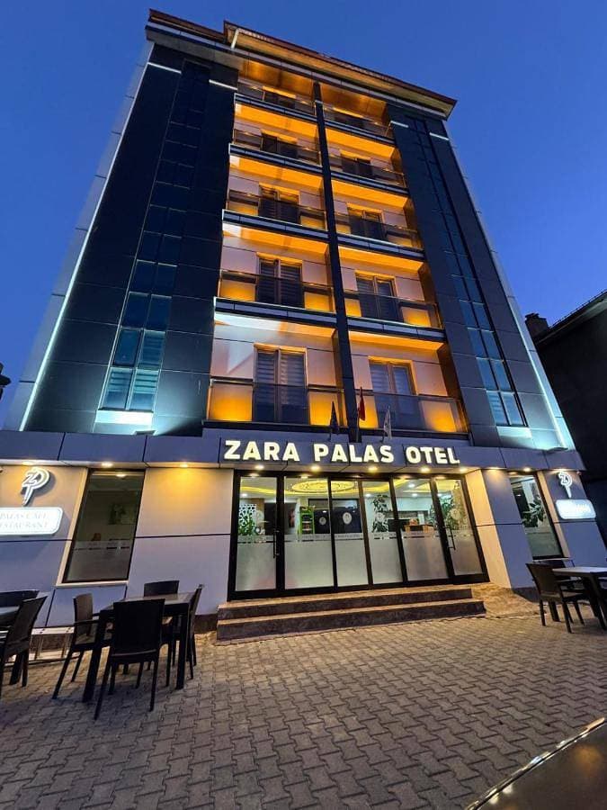 Zara Palas Otel 1