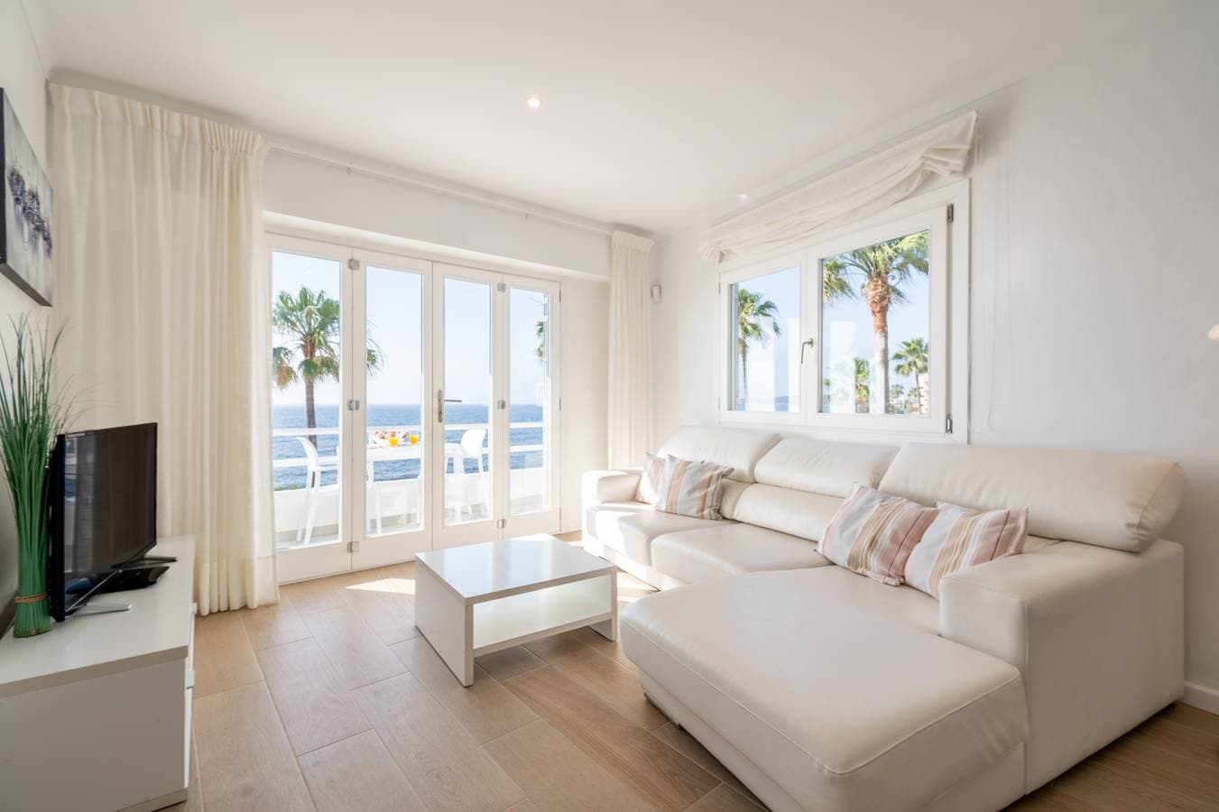 Foto 4 von 19: Ferienwohnung 'Ses Roques' mit Meerblick, Wi-Fi und Klimaanlage