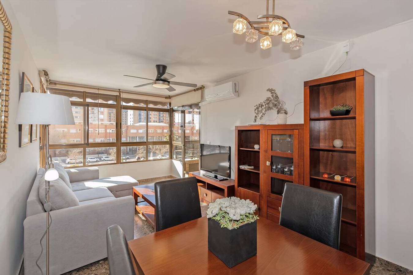 Foto 4 von 27: Ferienwohnung für 4 Personen mit Terrasse